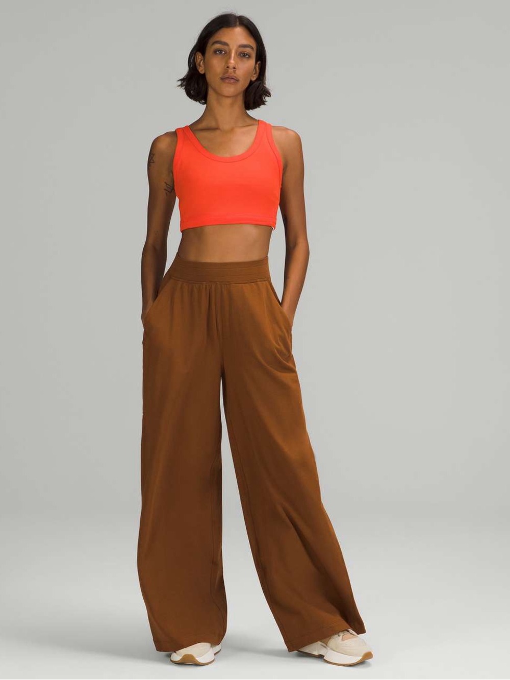Lululemon LA Wide Leg Super High Rise Pant in Copper Brown - Picture 4 of 16